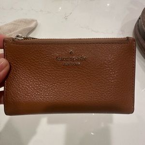 Kate spade small billfold wallet